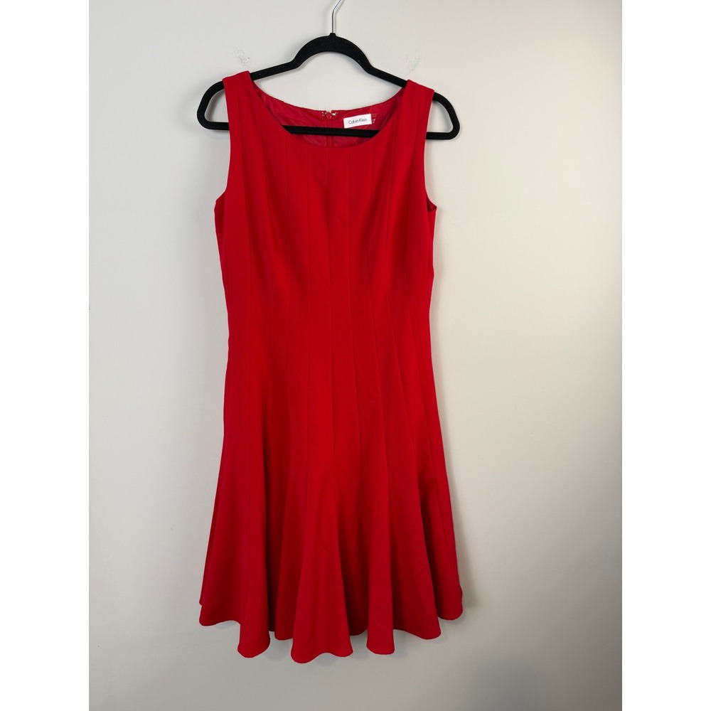 Calvin Klein Fit and Flare Dress Womens 8 Red Pleated Sleeveless Cocktail Skater